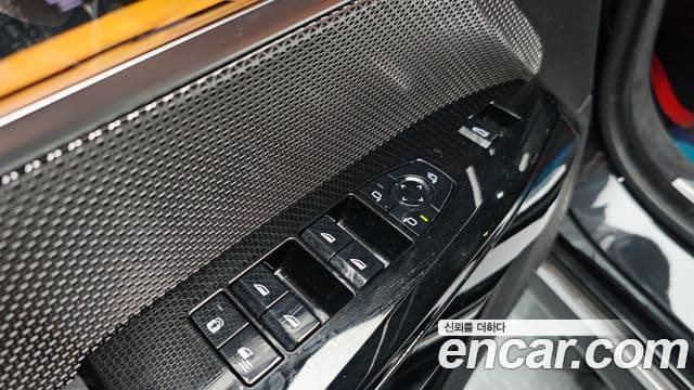 BMW 7 Series 2023 — Photo 4/33