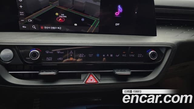 Kia K8 2023 — Şəkil 14/20