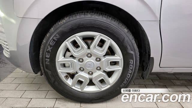 Hyundai Staria 2023 — Şəkil 4/20