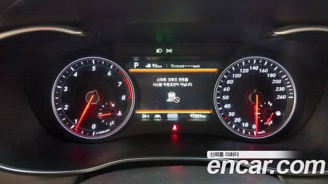 Genesis G70 2019 — ფოტო 8/20