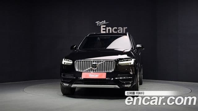 Volvo XC90 2019 — Фото 3/20