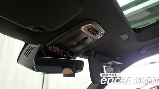 Volvo XC90 2019 — Photo 8/37
