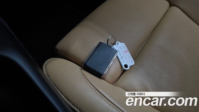 Volvo XC40 2020 — ფოტო 16/20