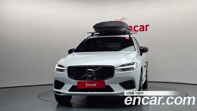 Volvo XC60 2020 — ფოტო 3/20