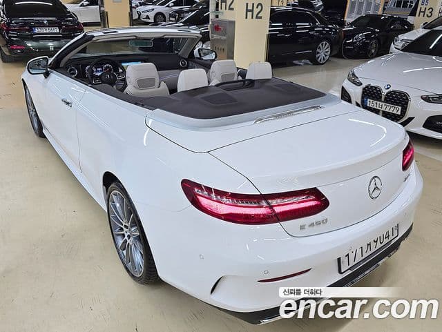 Mercedes-Benz E-Class 2020 — Фото 4/20