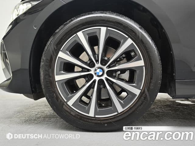 BMW 3 Series 2023 — Şəkil 5/20