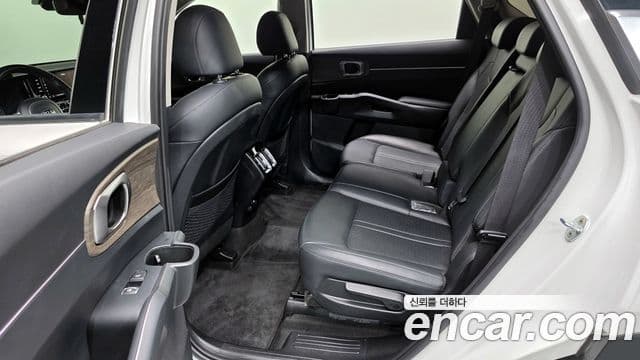 Kia Sorento 2021 — фото 12 из 20