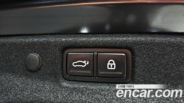 Kia K5 2025 — Photo 11/29