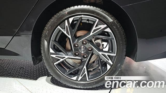 Kia K5 2025 — Photo 1/29