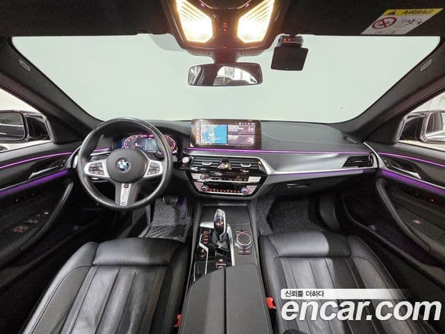 BMW 5 Series 2023 — ფოტო 9/20