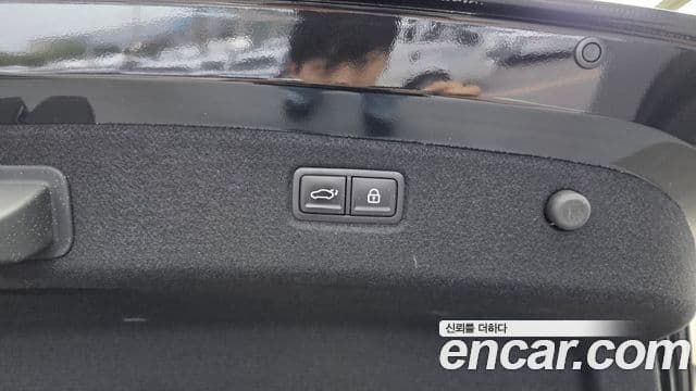 Kia The K9 2022 — Photo 23/38