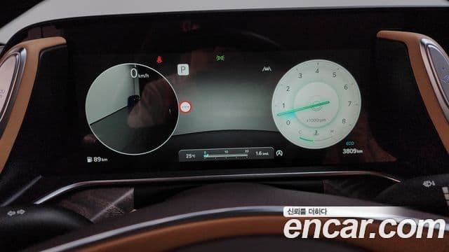 Genesis G90 2023 — ფოტო 8/20