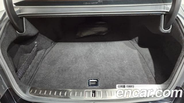 Genesis G90 2023 — ფოტო 18/20