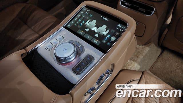 Genesis G90 2023 — ფოტო 19/20