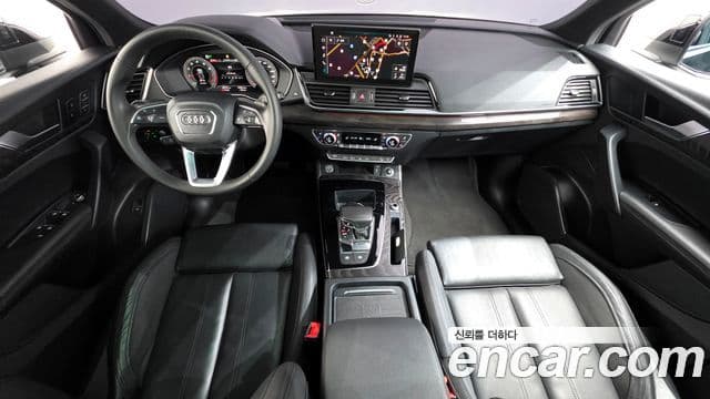 Audi Q5 2023 — ფოტო 7/20