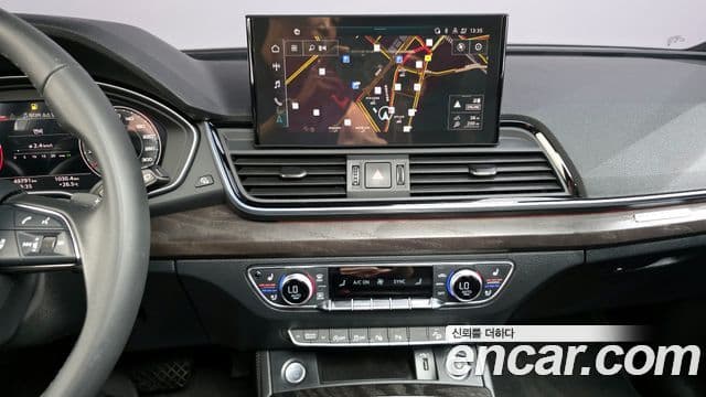 Audi Q5 2023 — ფოტო 13/20