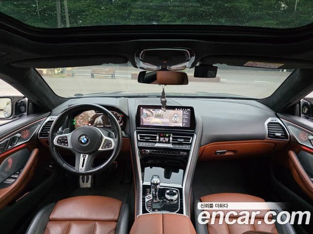 BMW 8 Series 2022 — Photo 5/13