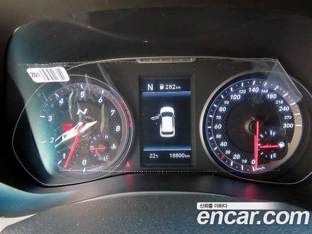 Hyundai Veloster 2019 — Şəkil 7/17