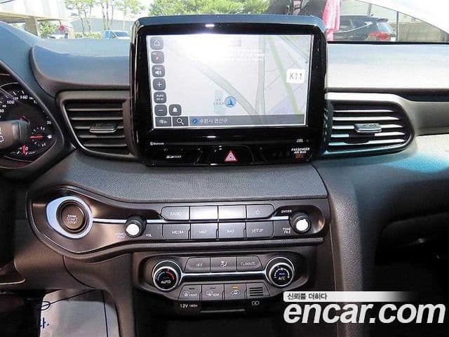 Hyundai Veloster 2019 — Şəkil 13/17
