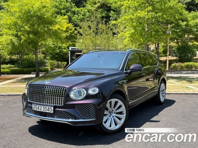 Bentley Bentayga 2024 — Şəkil 9/19