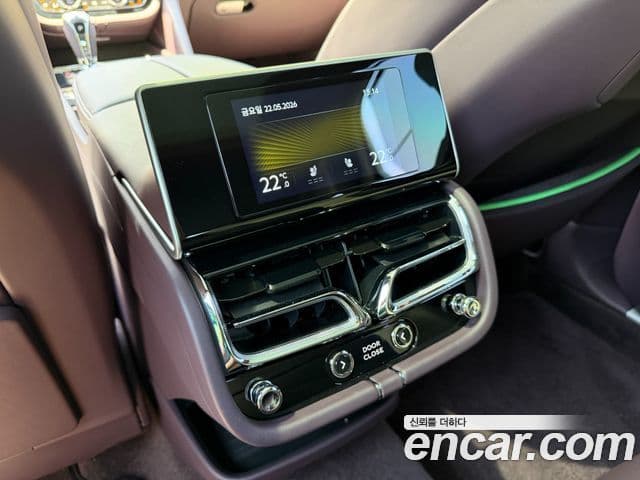 Bentley Bentayga 2024 — Şəkil 19/19
