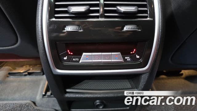 BMW X6 2021 — Photo 4/39