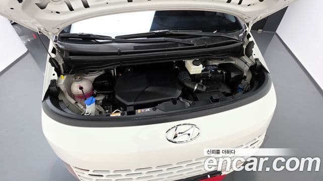 Hyundai Staria 2021 — Photo 27/33