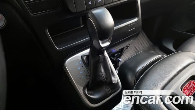 Hyundai Staria 2021 — Photo 26/33