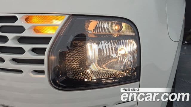 Hyundai Staria 2021 — Photo 15/33