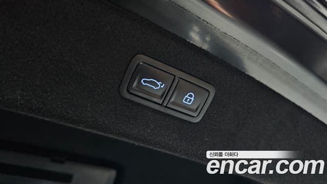 Genesis Electrified G80 2025 — ფოტო 17/20