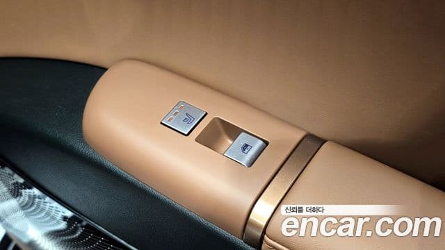 Hyundai Grandeur 2024 — ფოტო 17/20