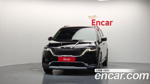 Kia Carnival 2021 — Фото 3/20