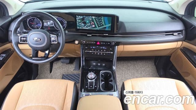 Kia Carnival 2021 — Фото 7/20