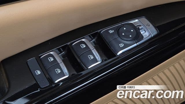 Kia Carnival 2021 — Şəkil 12/34