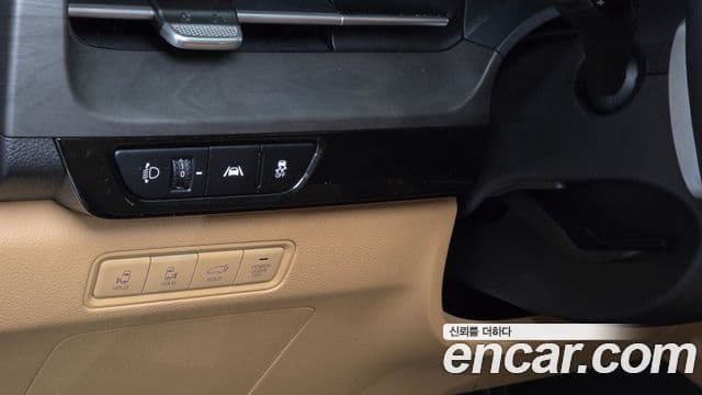 Kia Carnival 2021 — Şəkil 16/34