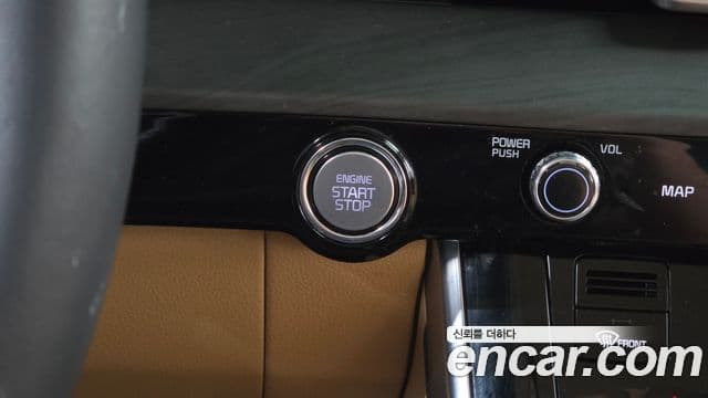 Kia Carnival 2021 — Şəkil 31/34
