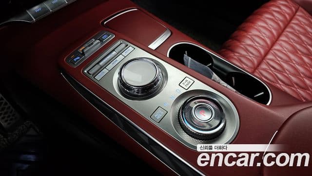 Genesis GV70 2021 — ფოტო 9/20