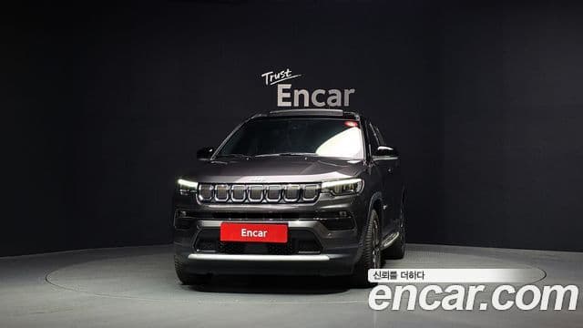 Jeep Compass 2022 — Фото 3/20