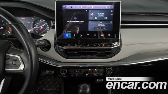 Jeep Compass 2022 — Фото 13/20