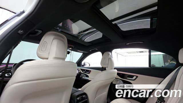 Mercedes-Benz E-Class 2025 — Şəkil 18/20