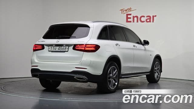 Mercedes-Benz GLC-Class 2018 — Фото 2/20