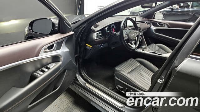 Genesis G70 2018 — Şəkil 10/20