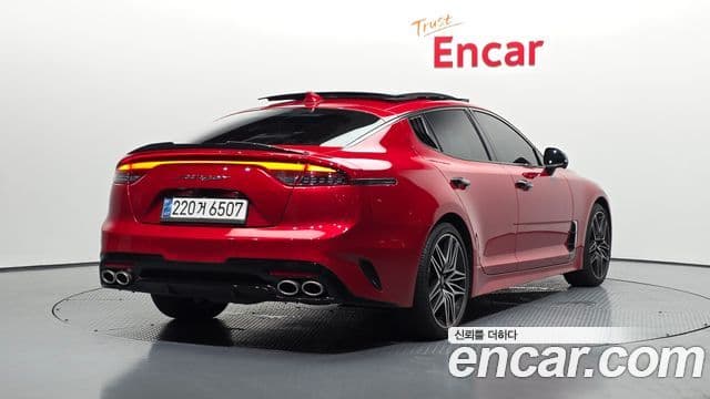 Kia Stinger 2021 — Şəkil 2/20