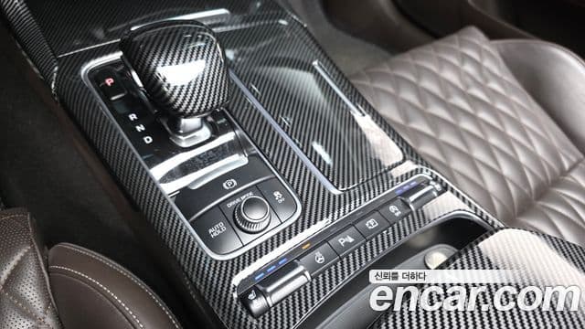 Kia Stinger 2021 — Şəkil 9/20