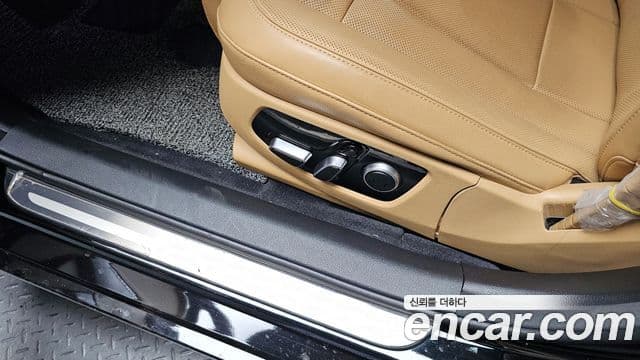 Kia The K9 2021 — Photo 2/36