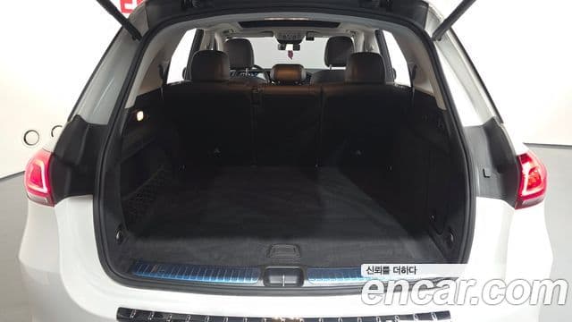 Mercedes-Benz GLE-Class 2023 — Фото 18/20