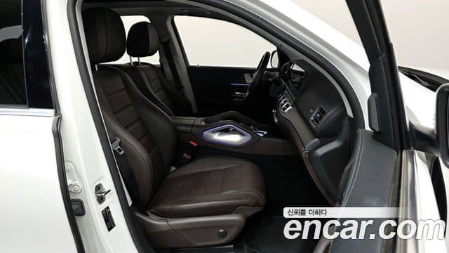 Mercedes-Benz GLE-Class 2023 — Photo 12/33