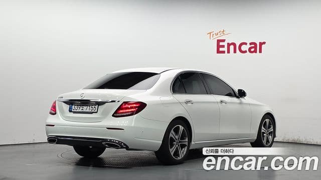 Mercedes-Benz E-Class 2019 — Şəkil 2/20