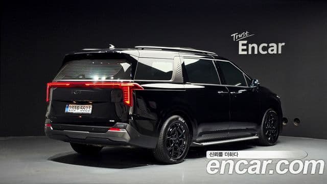 Kia Carnival 2025 — Photo 16/39
