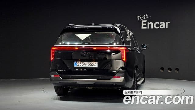 Kia Carnival 2025 — Photo 8/39